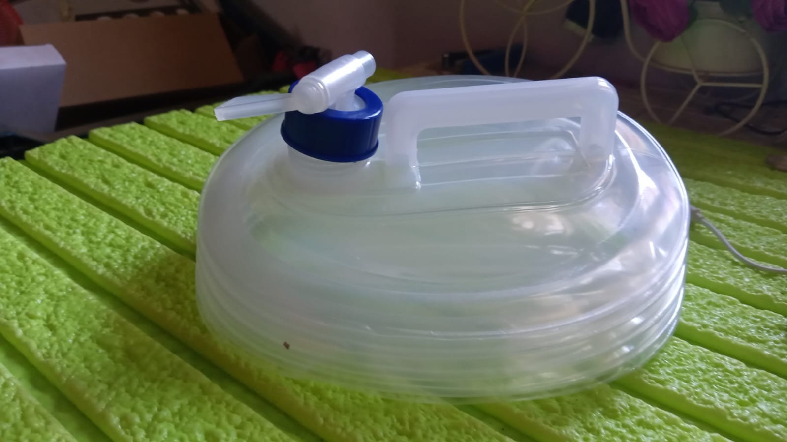Outdoor Camping Collapsible Portable Water Container with Carry Handle Tap Valve Large Food Grade Outdoor Camping Collapsible Portable Water Container with Carry Handle Tap Valve Large Food Grade